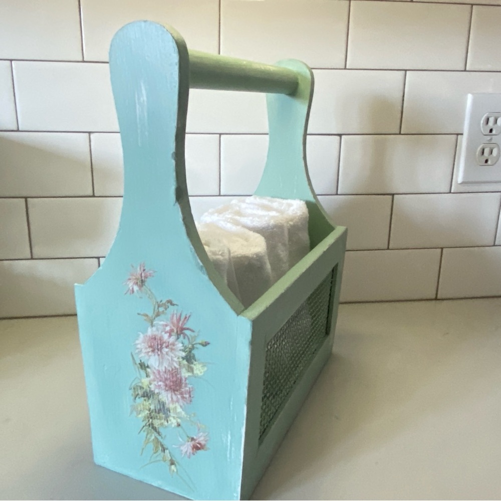 Wooden Home Accent Basket Tote